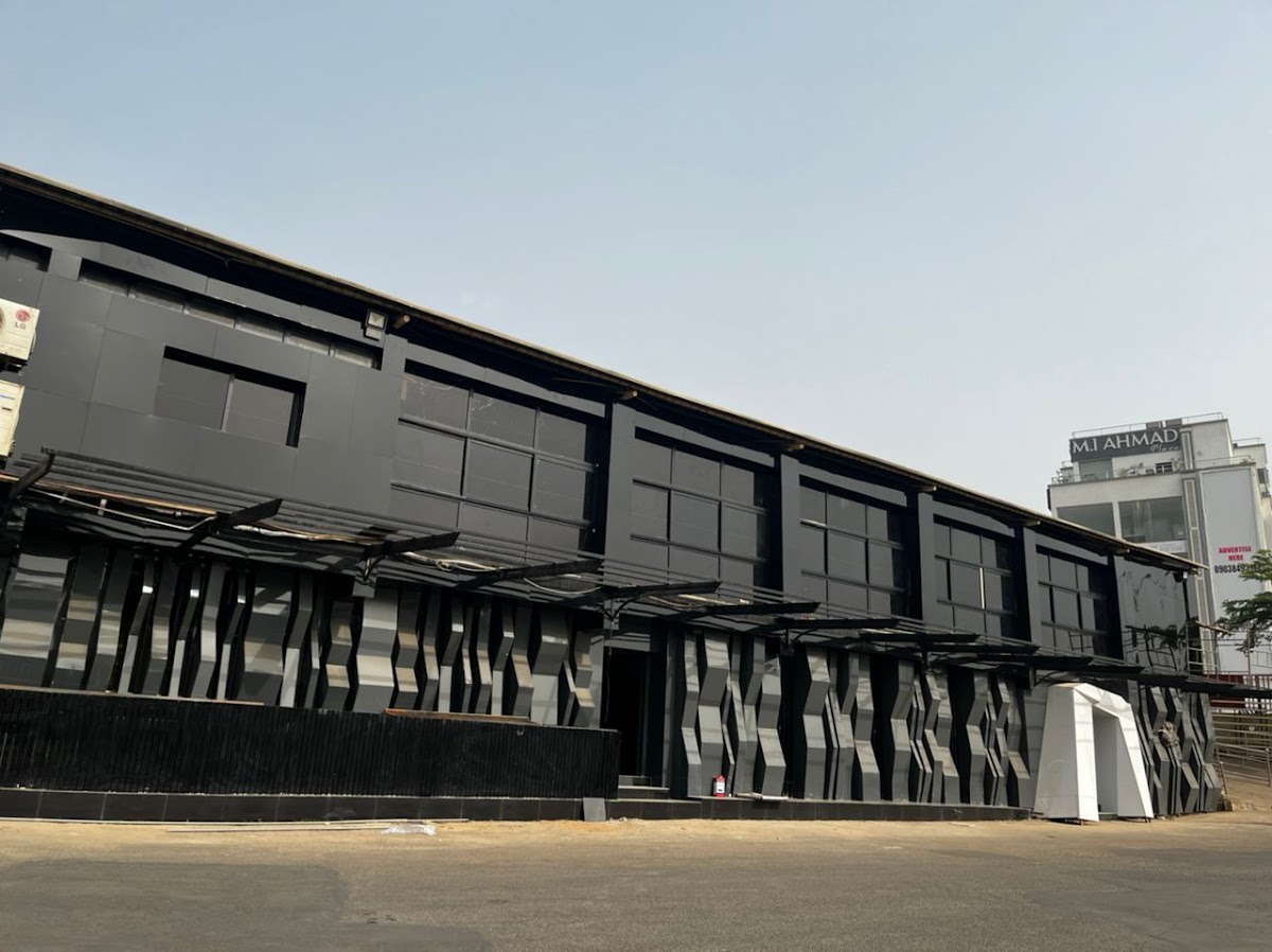 Discovery Mall