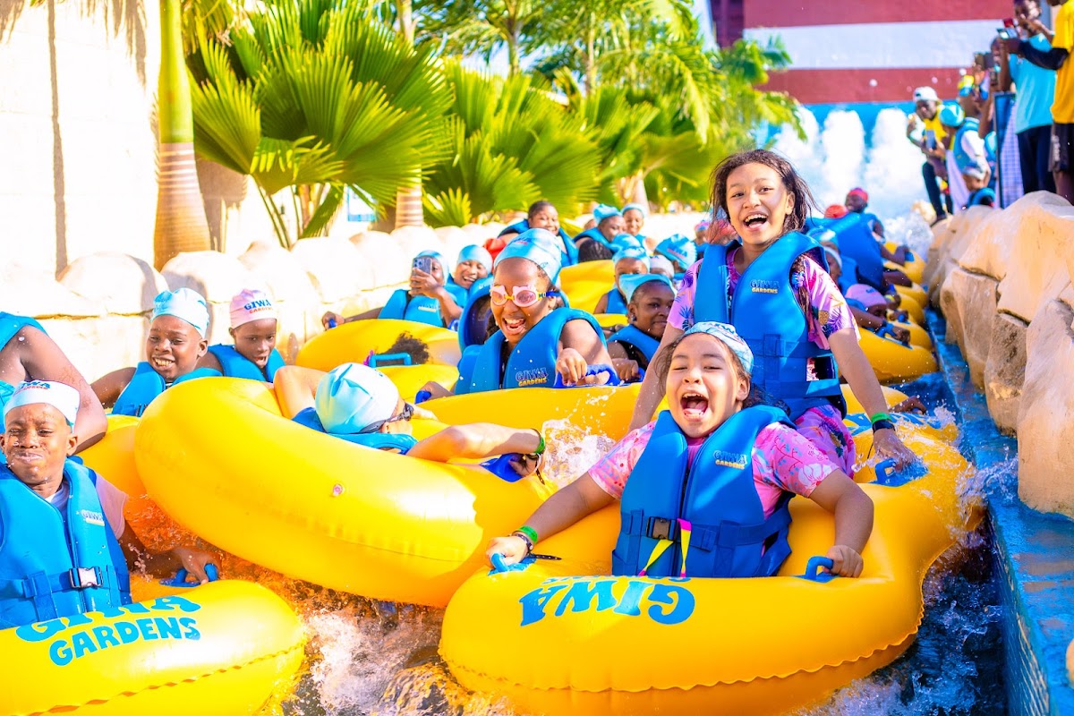 Giwa Gardens (water park)