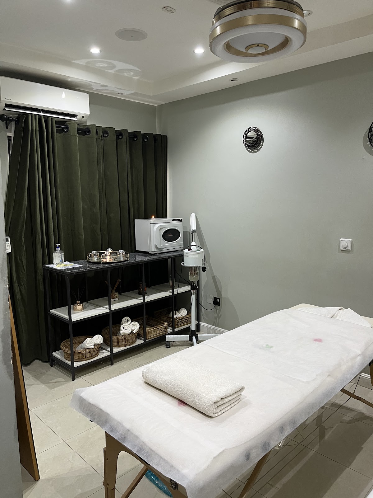 Dermaspace Esthetic & Wellness Centre (Ikoyi)
