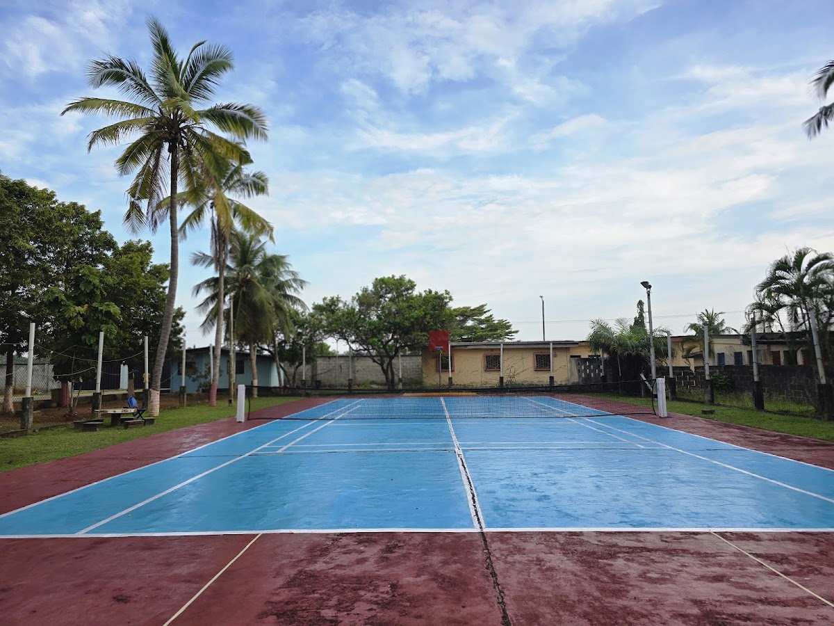 Whispering Palms Resort