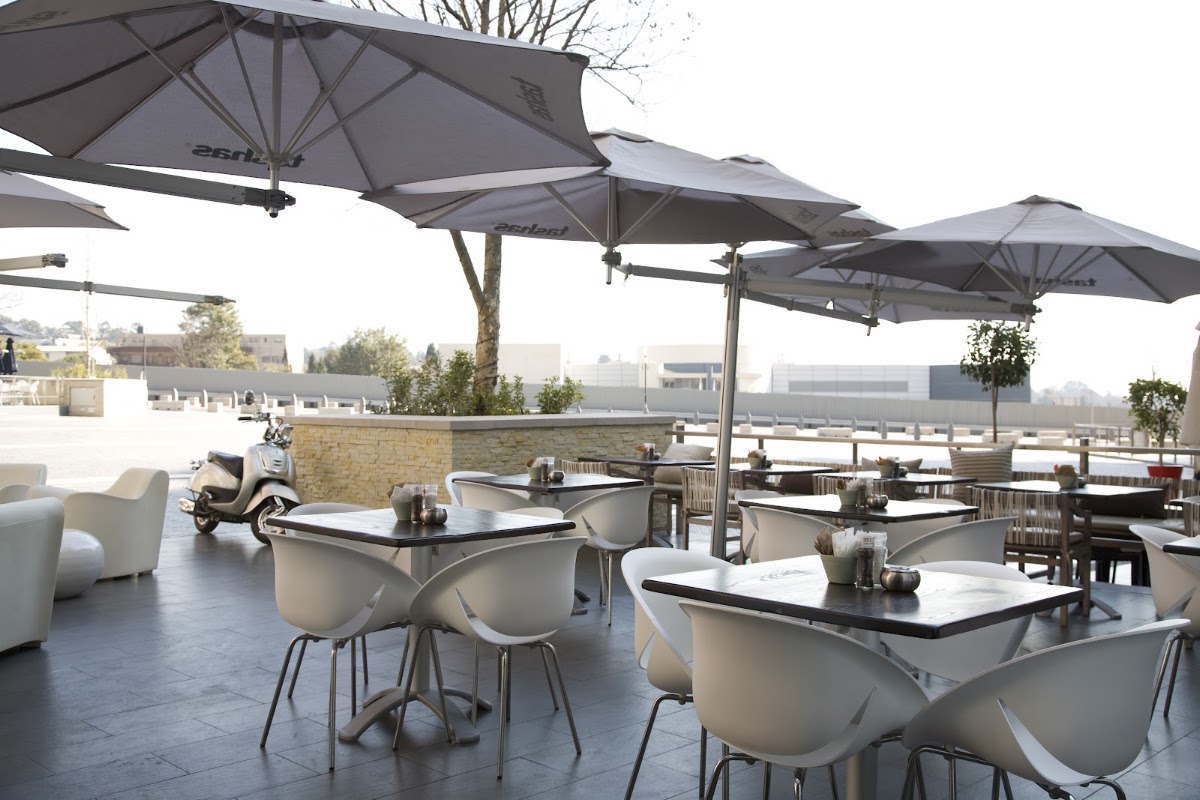 Tashas Melrose Arch