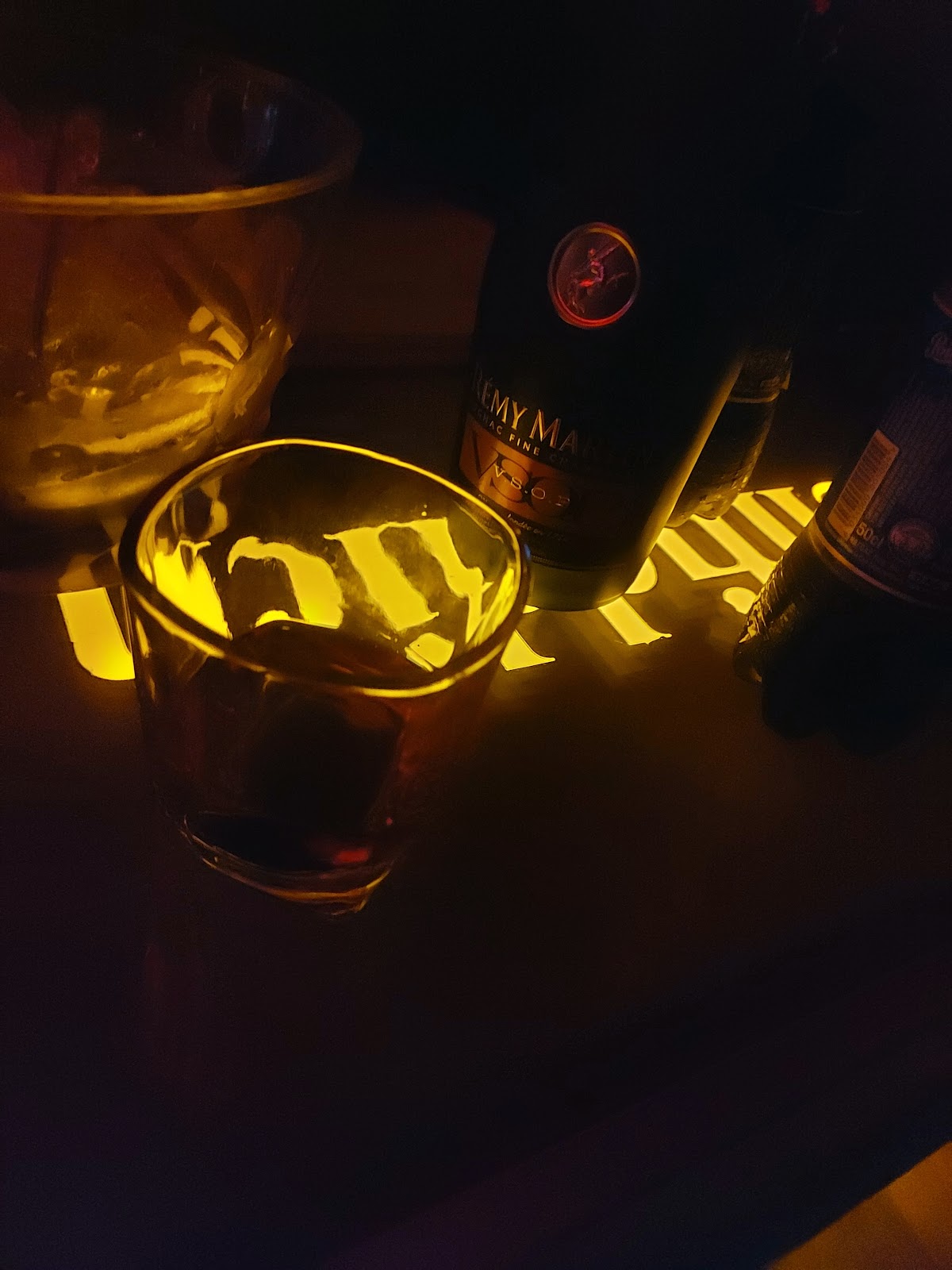 Play Lounge / Play Imperial