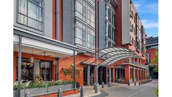 African Pride Melrose Arch