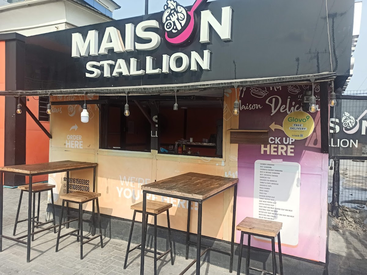 Maison Stallion