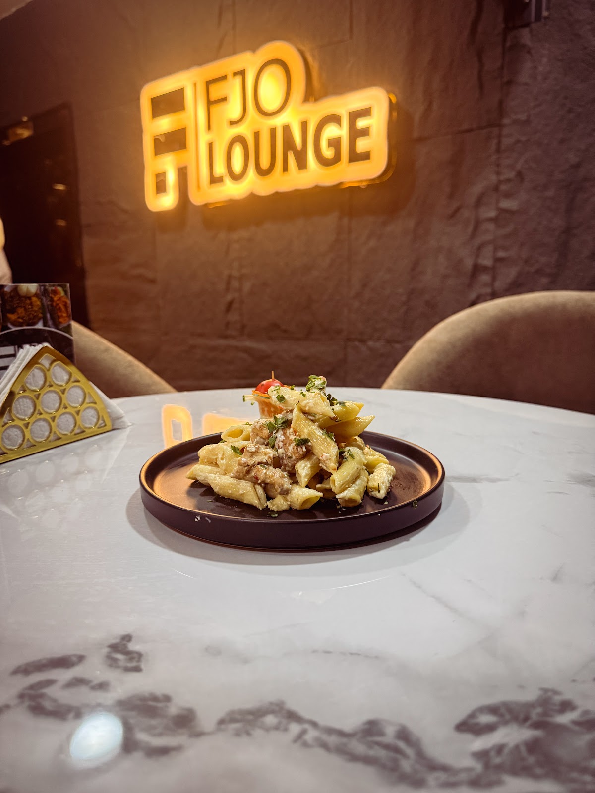 FJO Club & Lounge