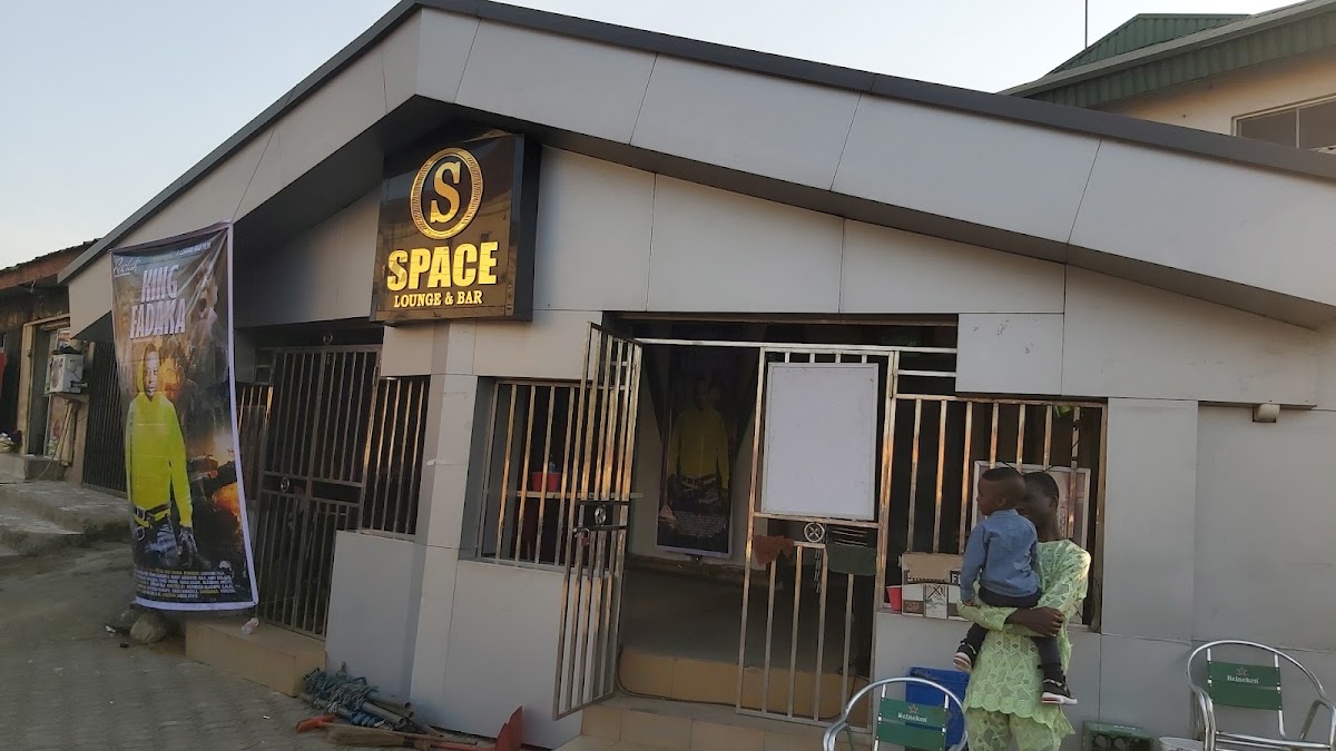 Space Lounge & Bar