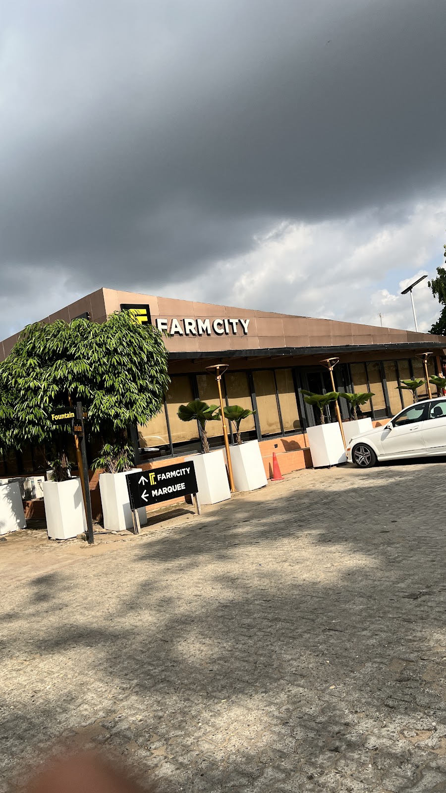 Farm City