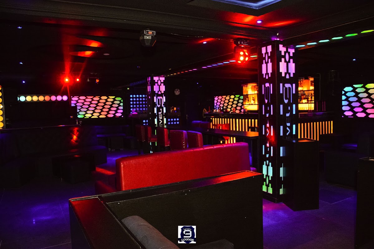 Level 9 Lounge