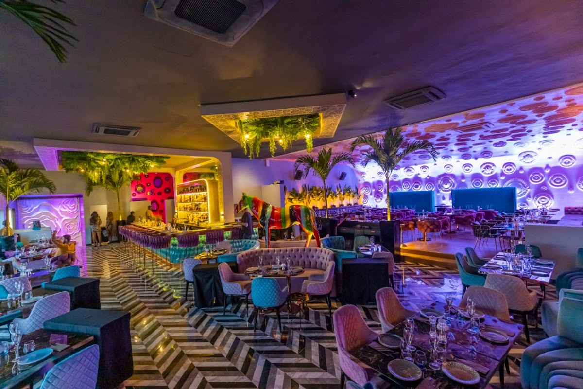 Quilox Cigar Room / VVIP