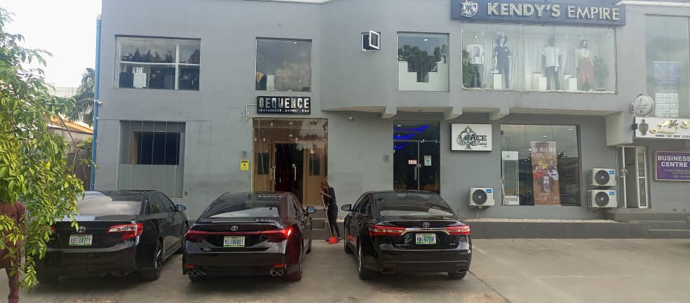 Sequence Lounge