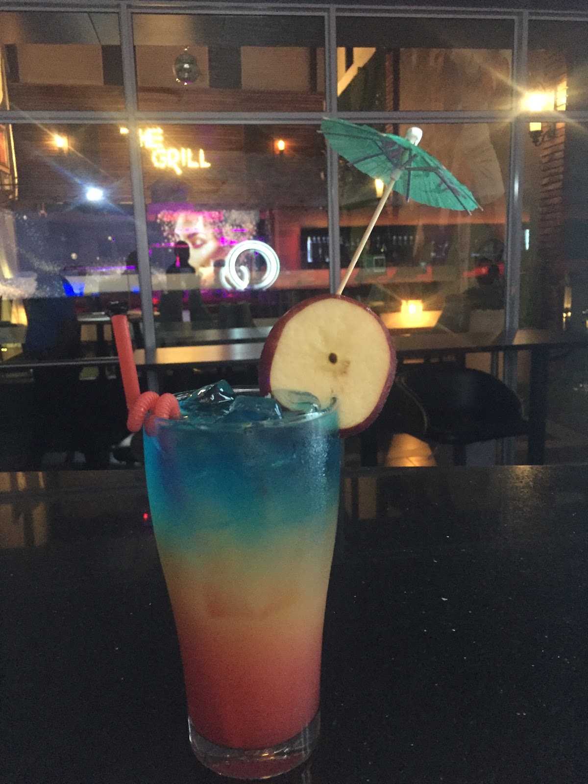 Redson Lounge