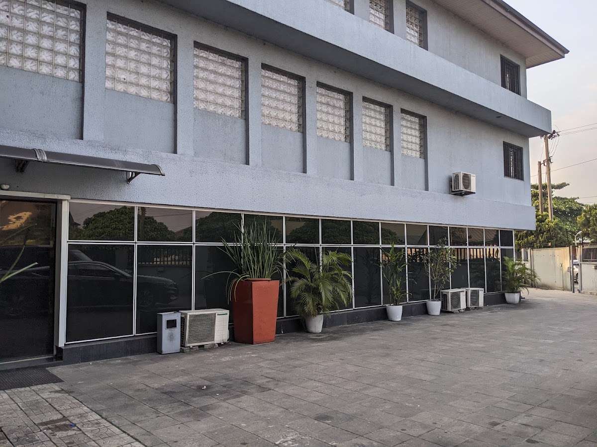Polo Court Hotel